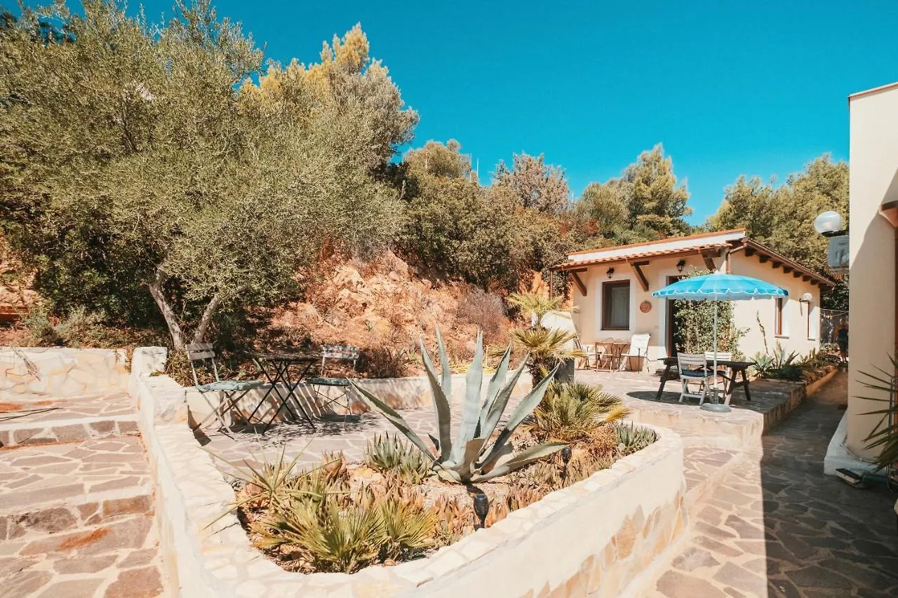 Villa Bella Salmagi - Surya Sardinia Holidays & Yoga Capitana