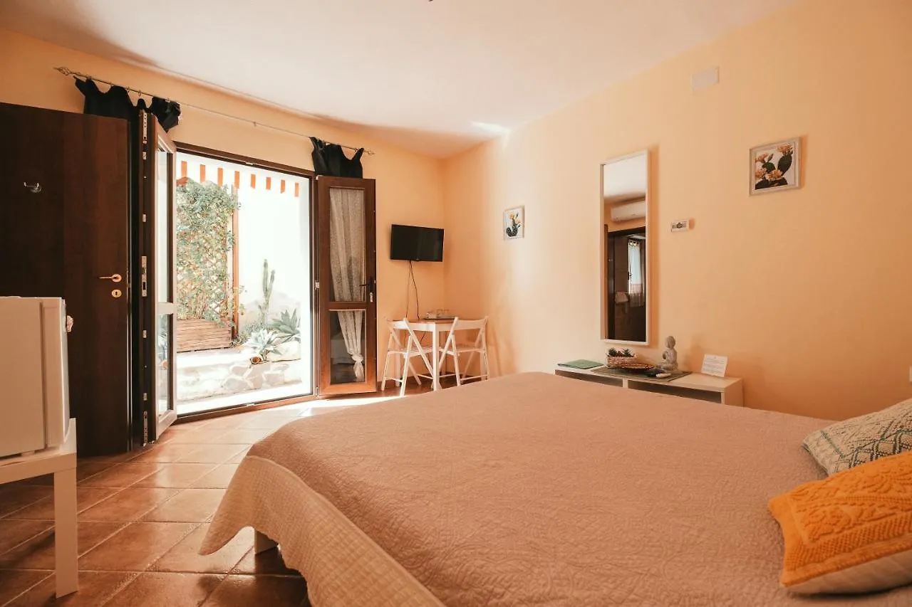 Villa Bella Salmagi - Surya Sardinia Holidays & Yoga Capitana 0*,