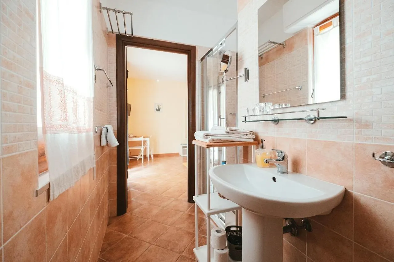 Bed and breakfast Villa Bella Salmagi - Surya Sardinia Holidays & Yoga Capitana