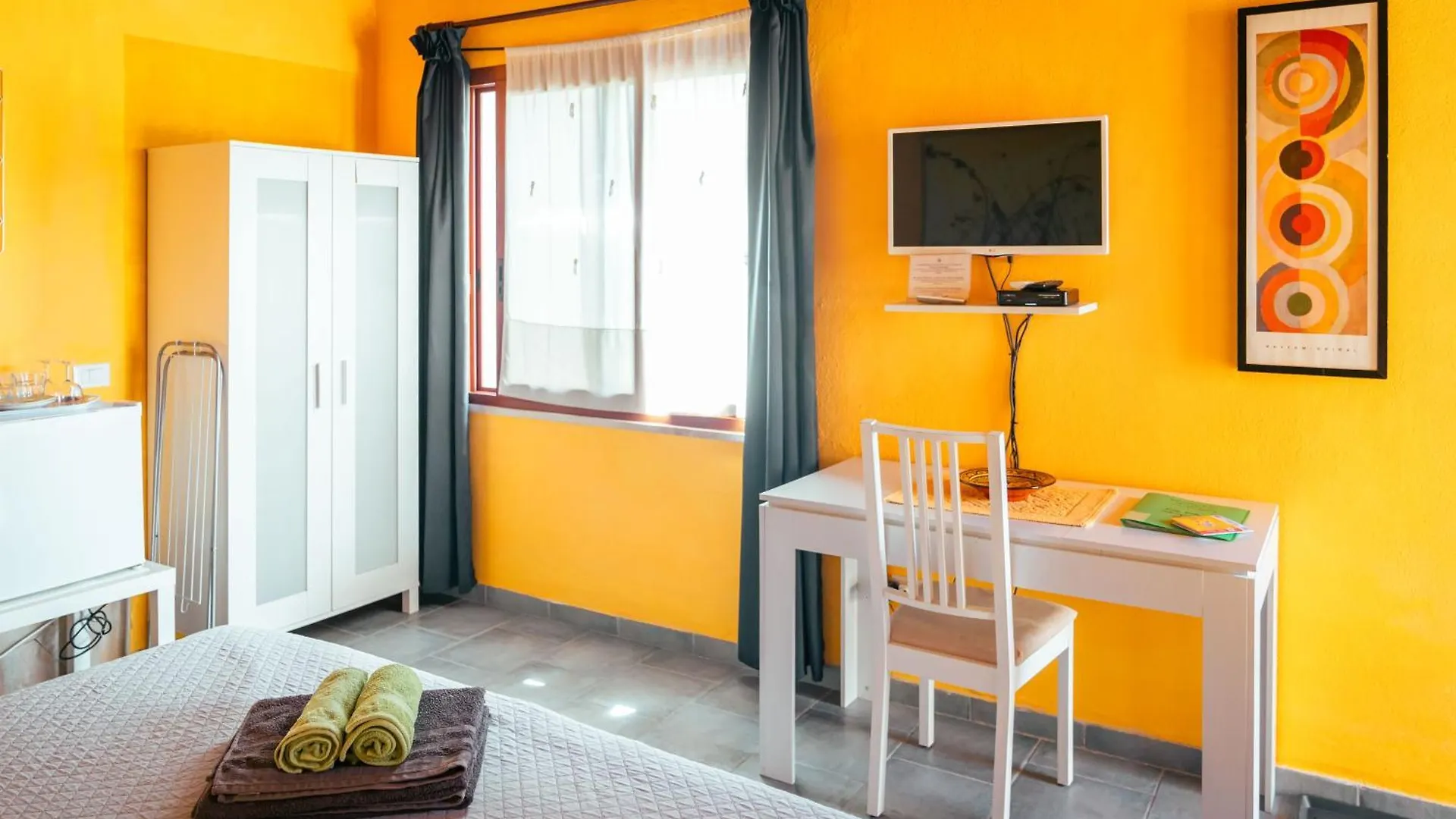Villa Bella Salmagi - Surya Sardinia Holidays & Yoga Capitana Bed and breakfast