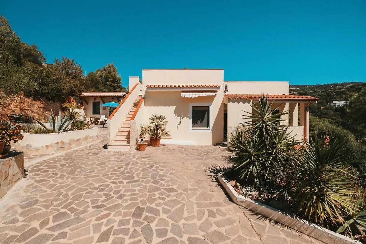 Villa Bella Salmagi - Surya Sardinia Holidays & Yoga Capitana